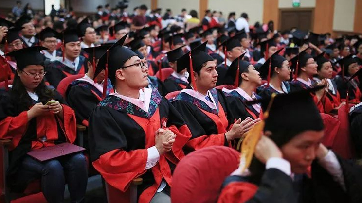 企业家为什么要读在职免联考博士学位项目，有什么好处